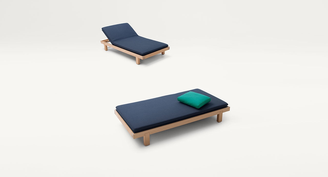Paola Lenti Lenti Taku Sun bed with adjustable backrest