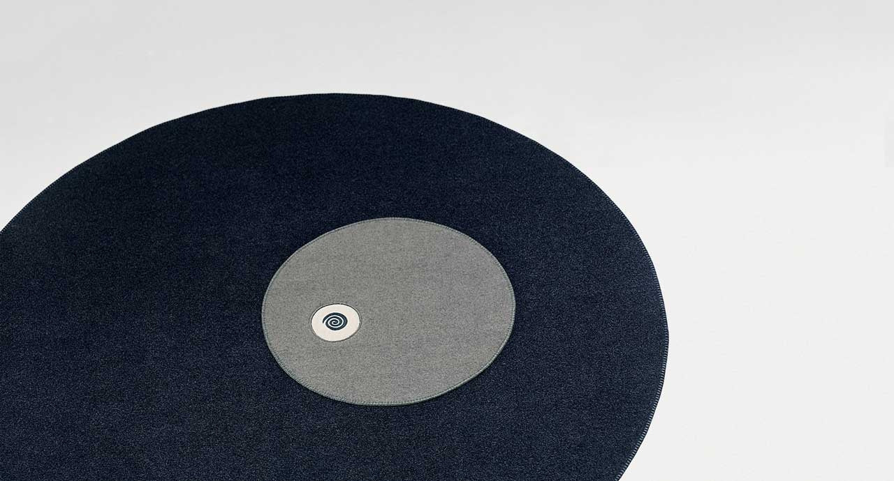 Paola Lenti Lenti Tondo Felt Rug