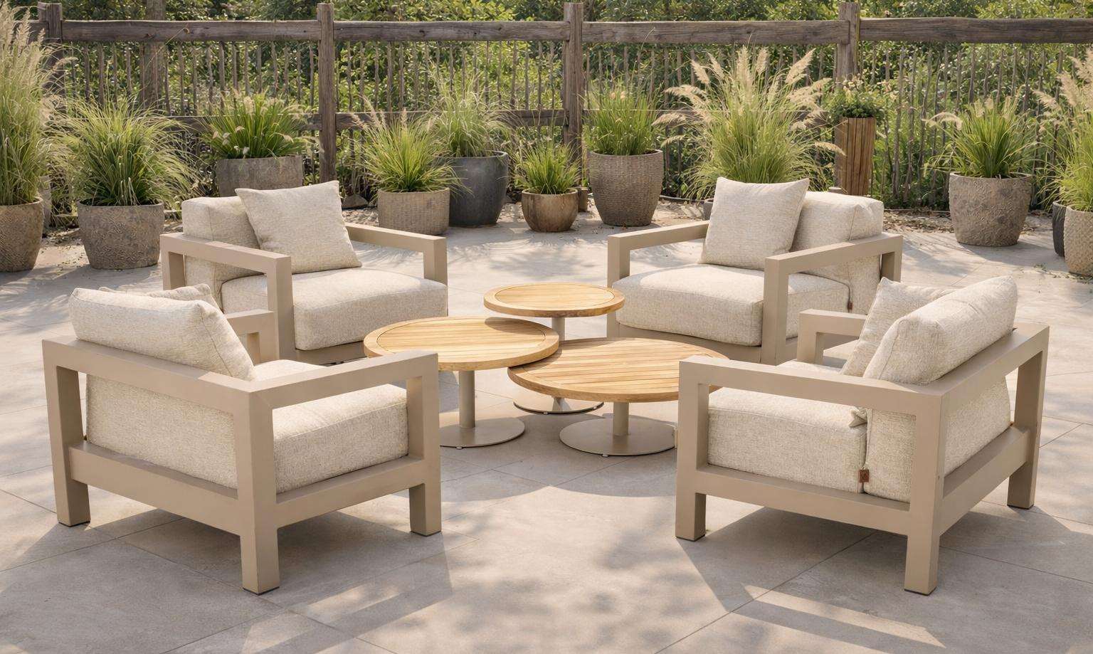 4 Seasons Outdoor Raffinato Lounge Set With Teak Volta Tables