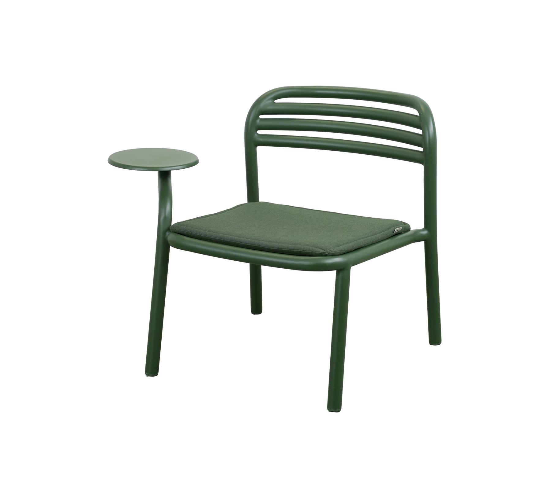 Cane-line Bliss Lounge Chair with Side Table on Right