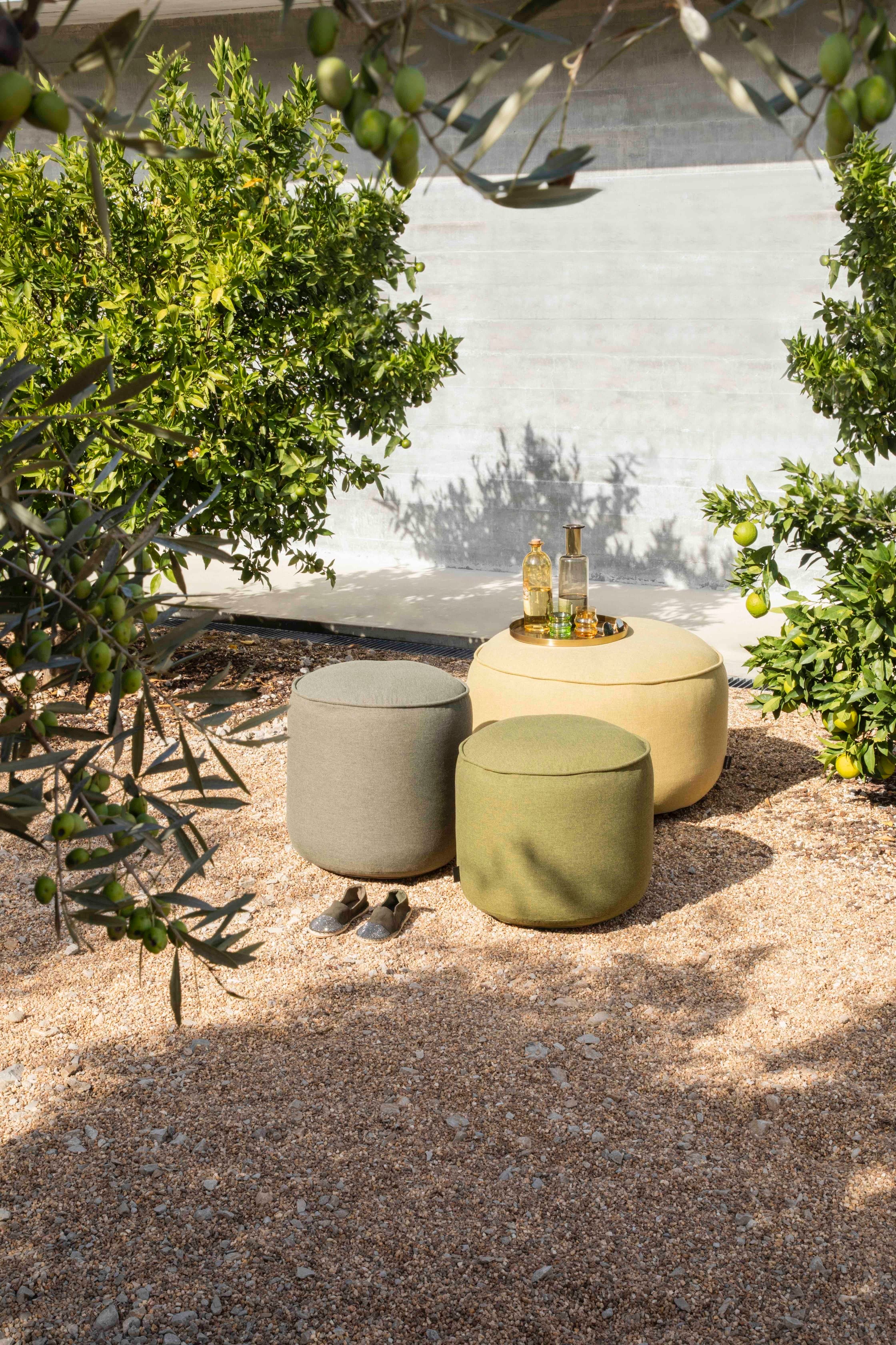 Jardinico Poufs | Bay