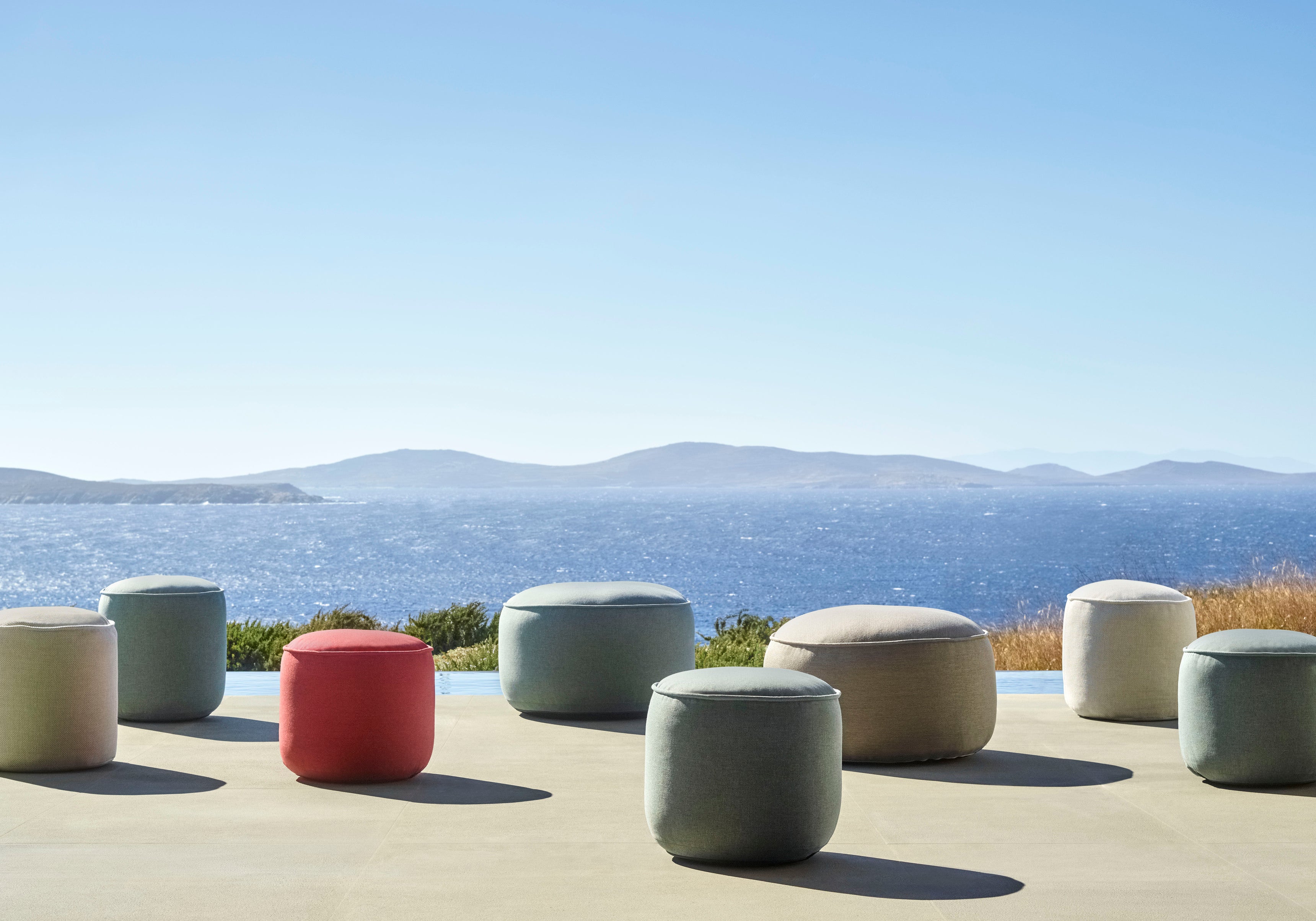 Jardinico Poufs | Bay