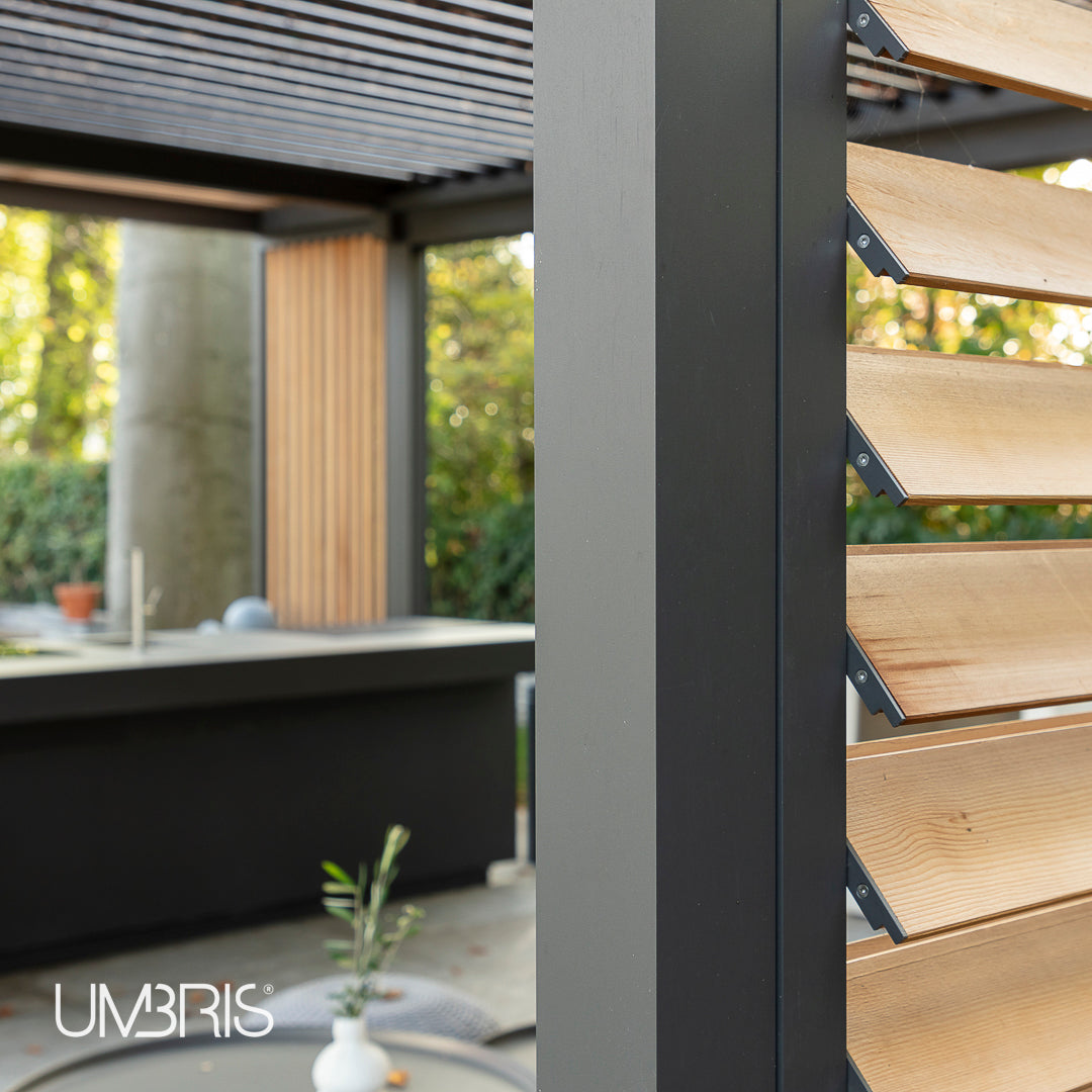 Umbris Free-Standing Outdoor Retreat