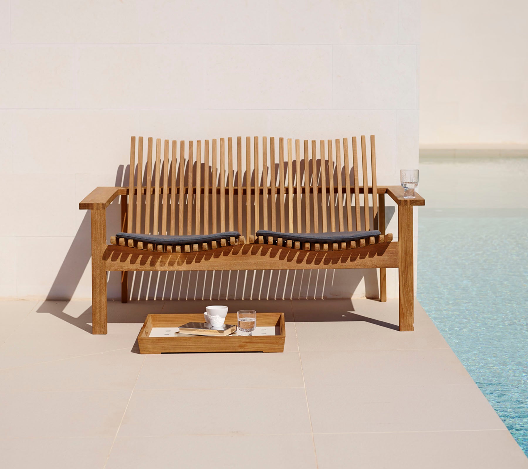Cane-line Amaze 2-Seater Sofa Stackable