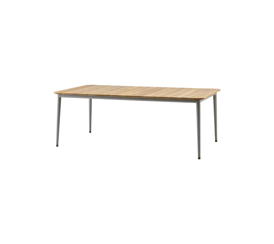 Cane-line Core Dining Tables