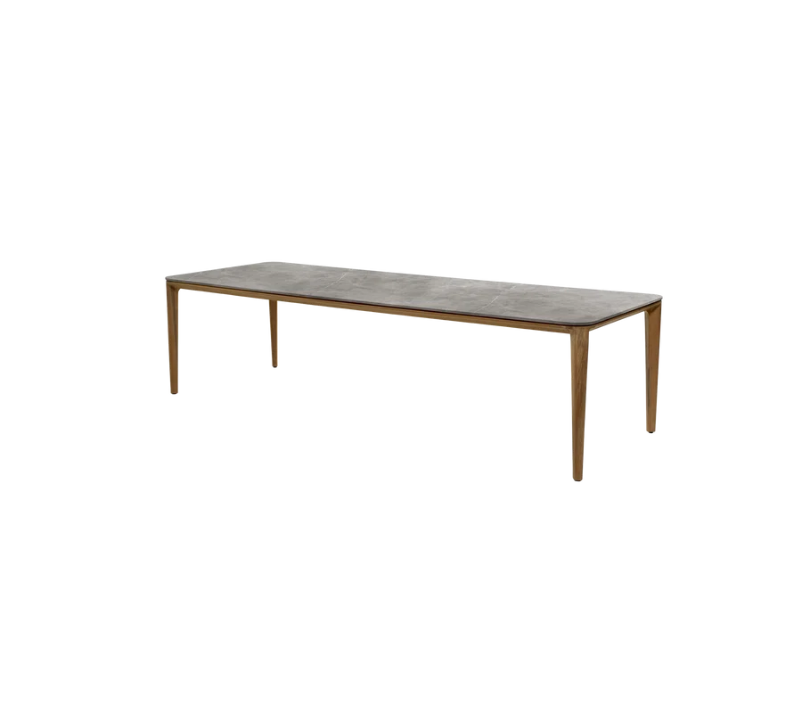 Cane-line Aspect dining tables
