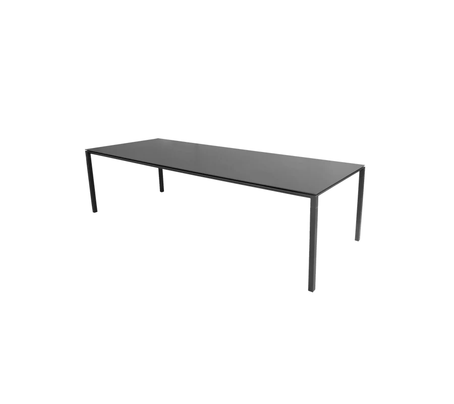 Cane-line Pure dining tables