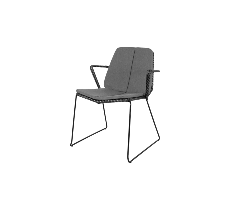 Cane-line Vision Armchair Stackable