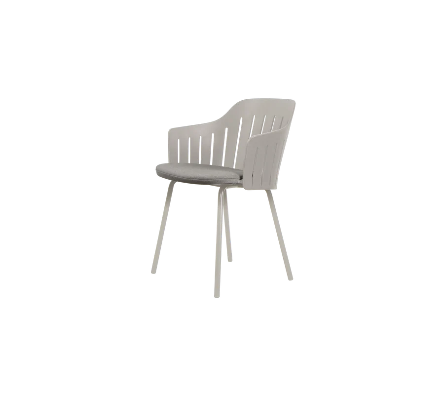 Taupe polypropylene up to 98% recycled_Sand Aluminium