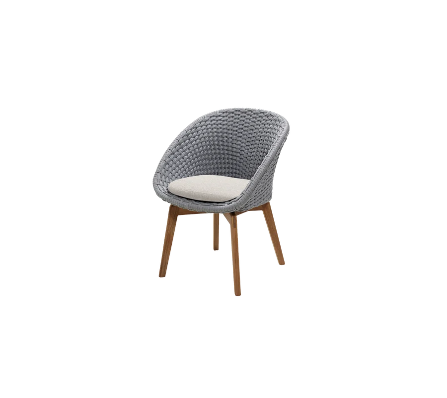 Cane-line Peacock Chair with Teak Legs