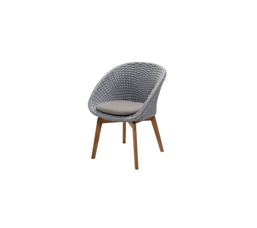 Cane-line Peacock Chair with Teak Legs