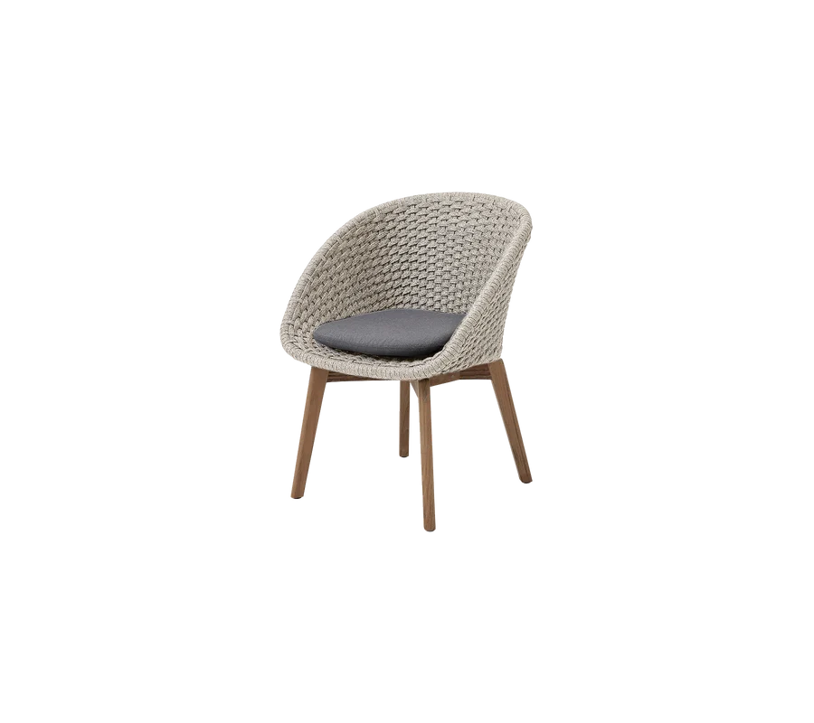 Cane-line Peacock Chair with Teak Legs