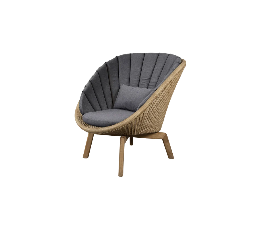 Cane-line Peacock Outdoor Lounge Chair