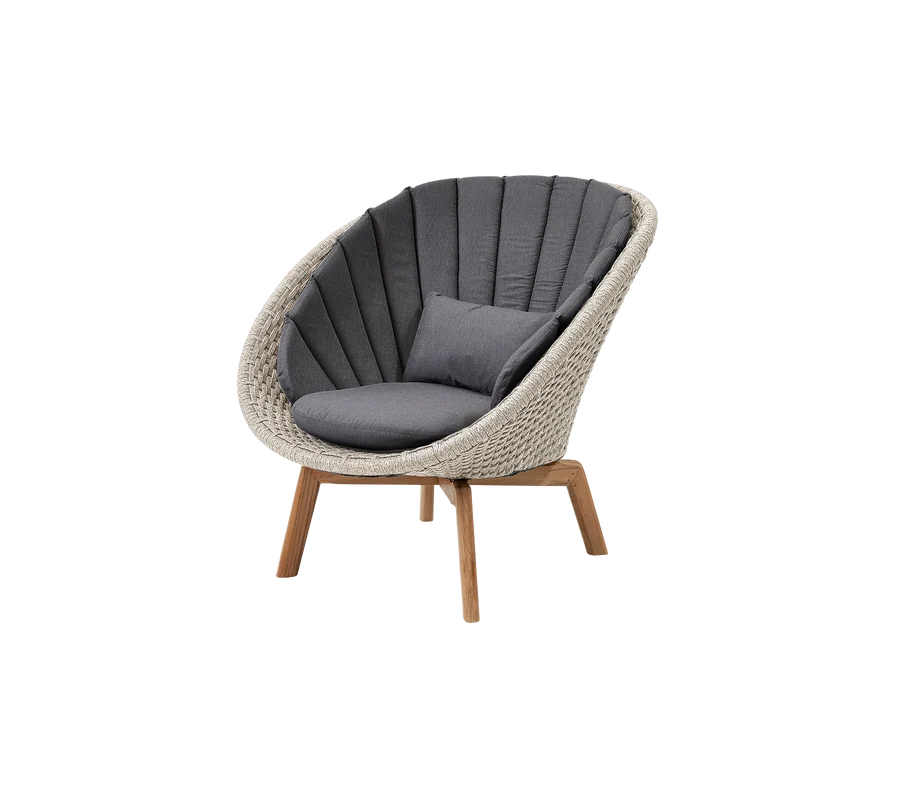 Cane-line Peacock Outdoor Lounge Chair