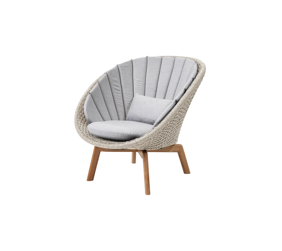Cane-line Peacock Outdoor Lounge Chair