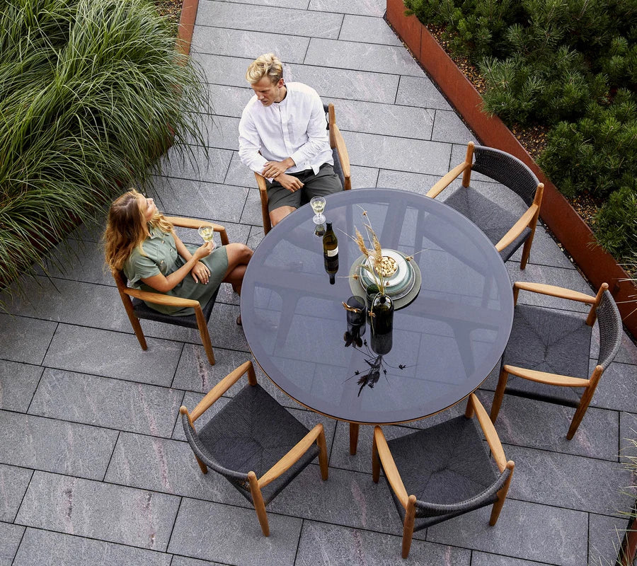 Cane-line Aspect dining table dia 144 cm