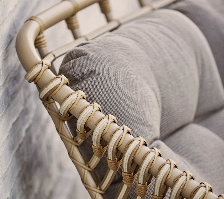 Cane-line Strington lounge chair