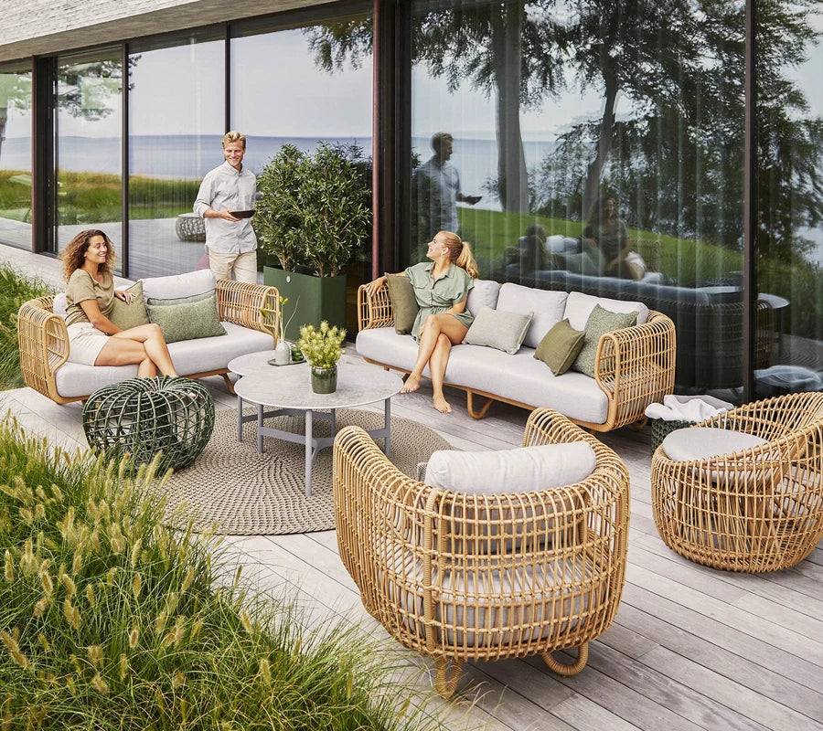 Cane-line Nest Outdoor coffee table/footstools