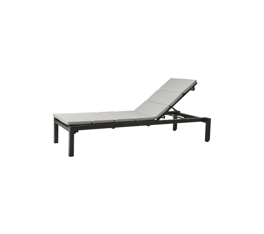 Cane-line Relax sunbed
