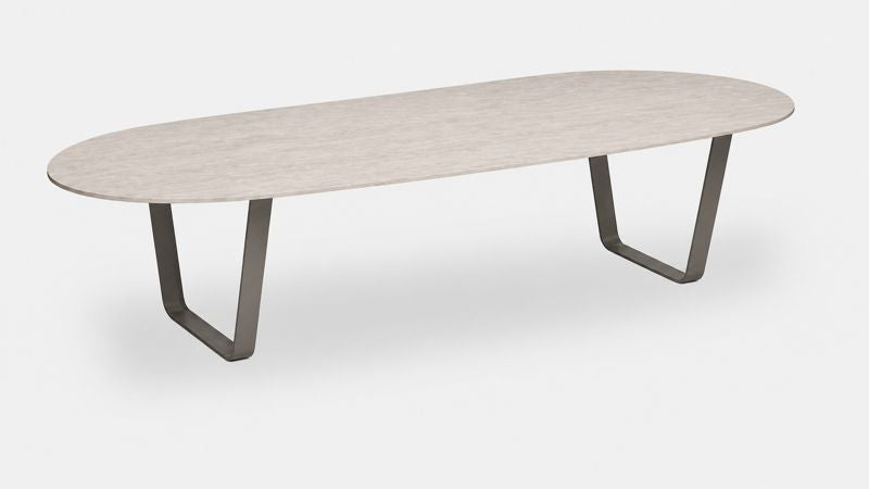 Manutti Air Boat Shaped Dining Table 280 × 132 cm