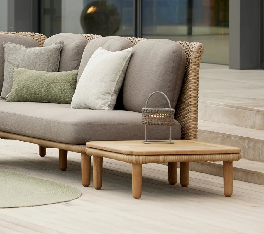 Cane-line Arch coffee table with teak table top