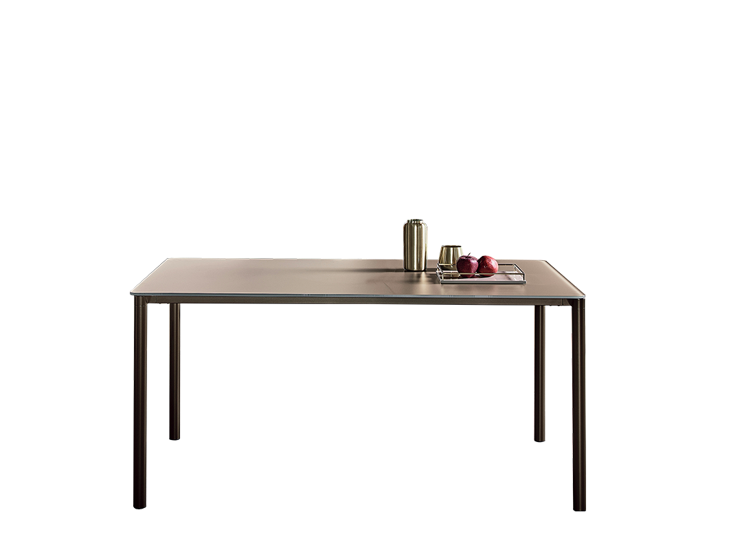 Moon Low Fixed low table with lacquered metal frame