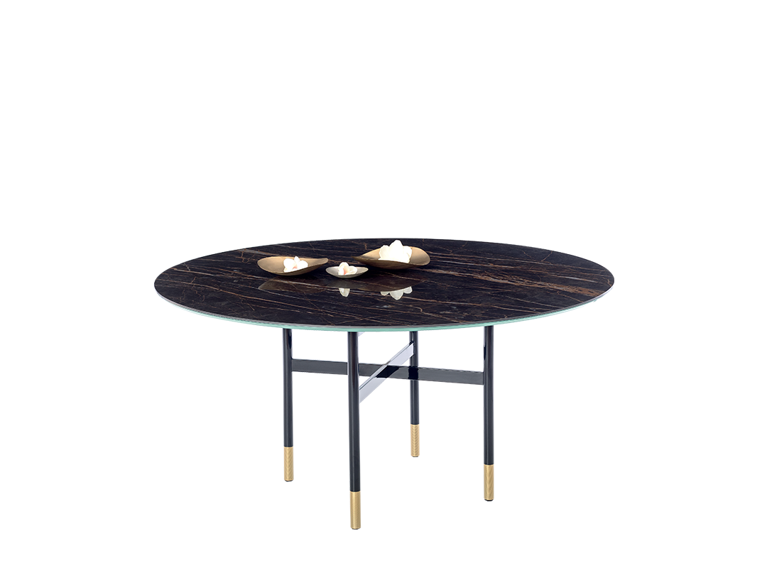 Glamour Round Table fix with lacquered metal frame and decorative feet