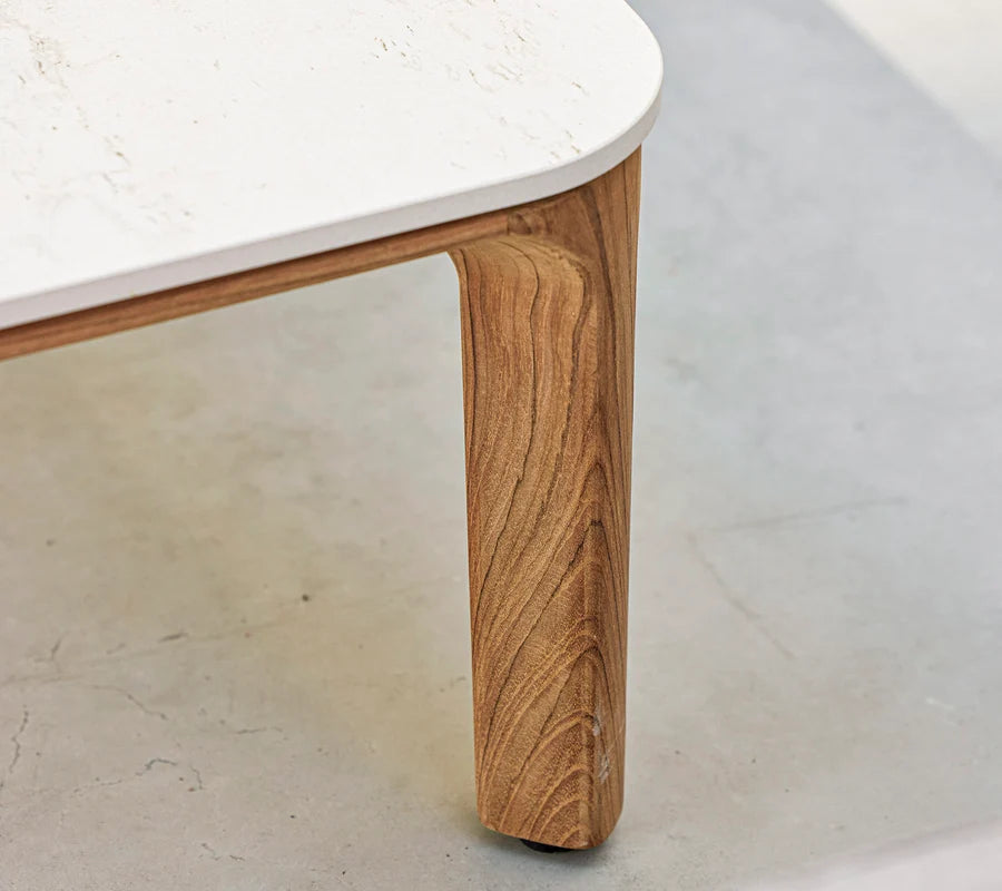 Cane-line Aspect coffee tables