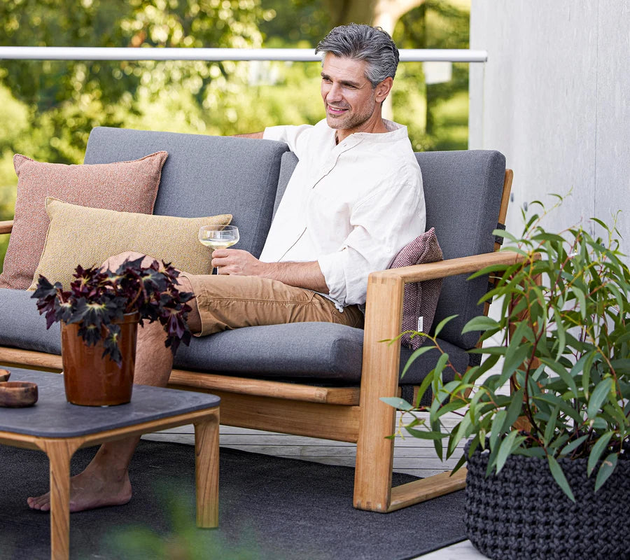Cane-line Aspect coffee tables