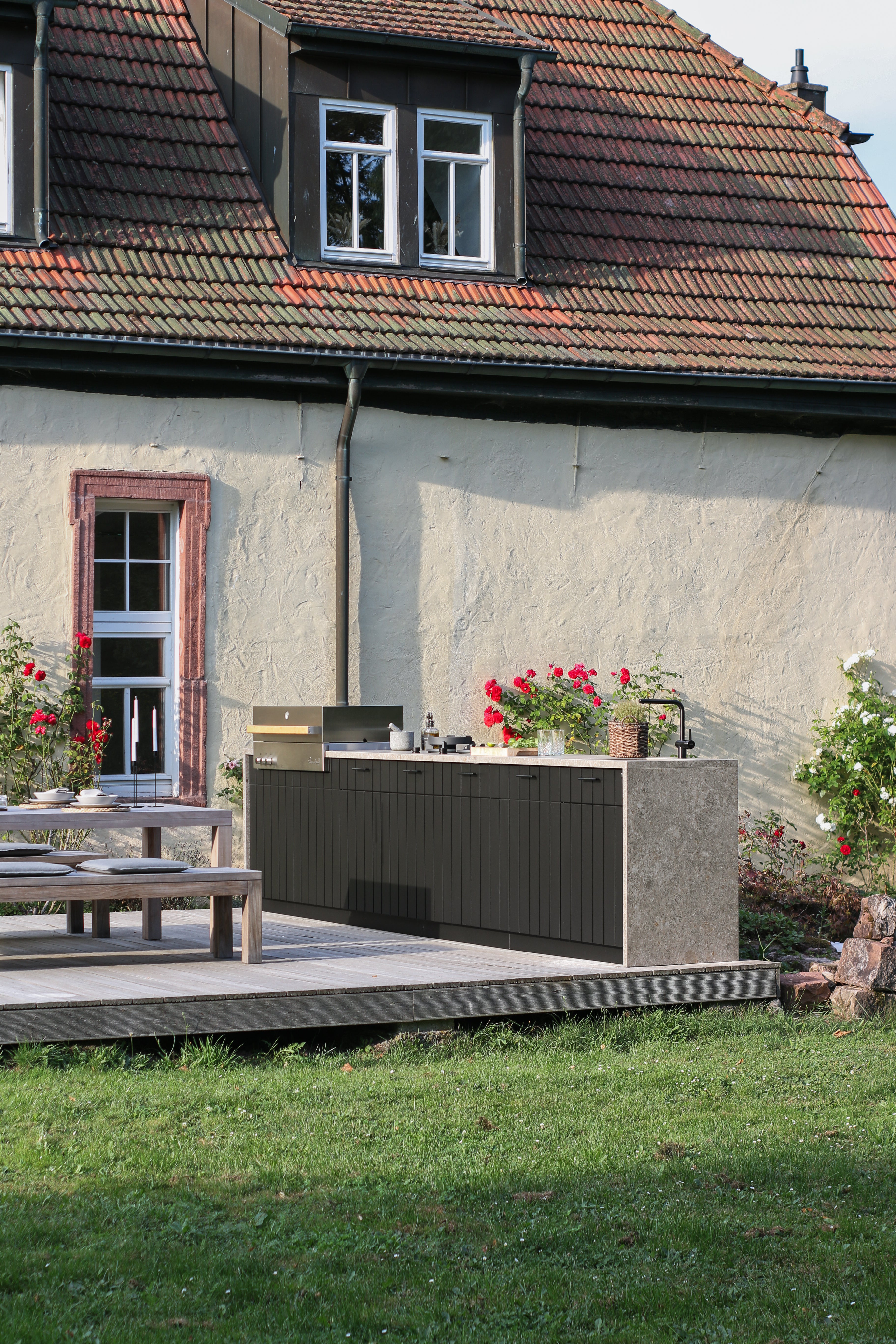 C4 CUBIC Kitchen Design