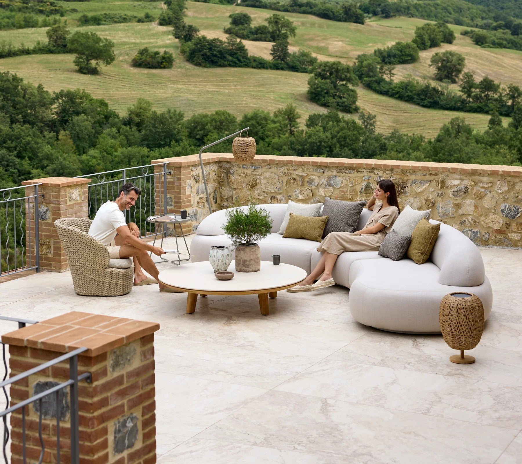 Cane-line Mellow Sofa W/Left Long & Right Short Backrest