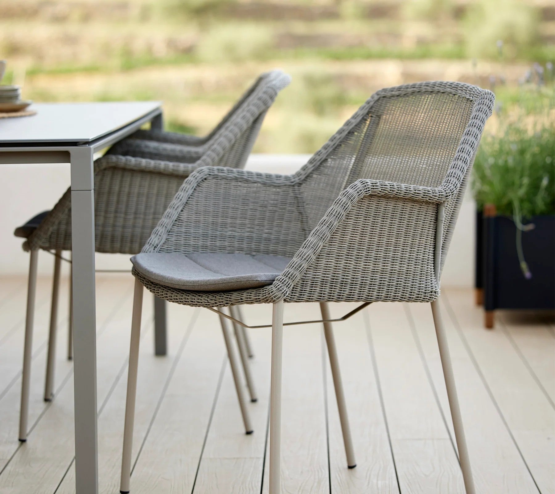Cane-line Breeze Stackable Chair