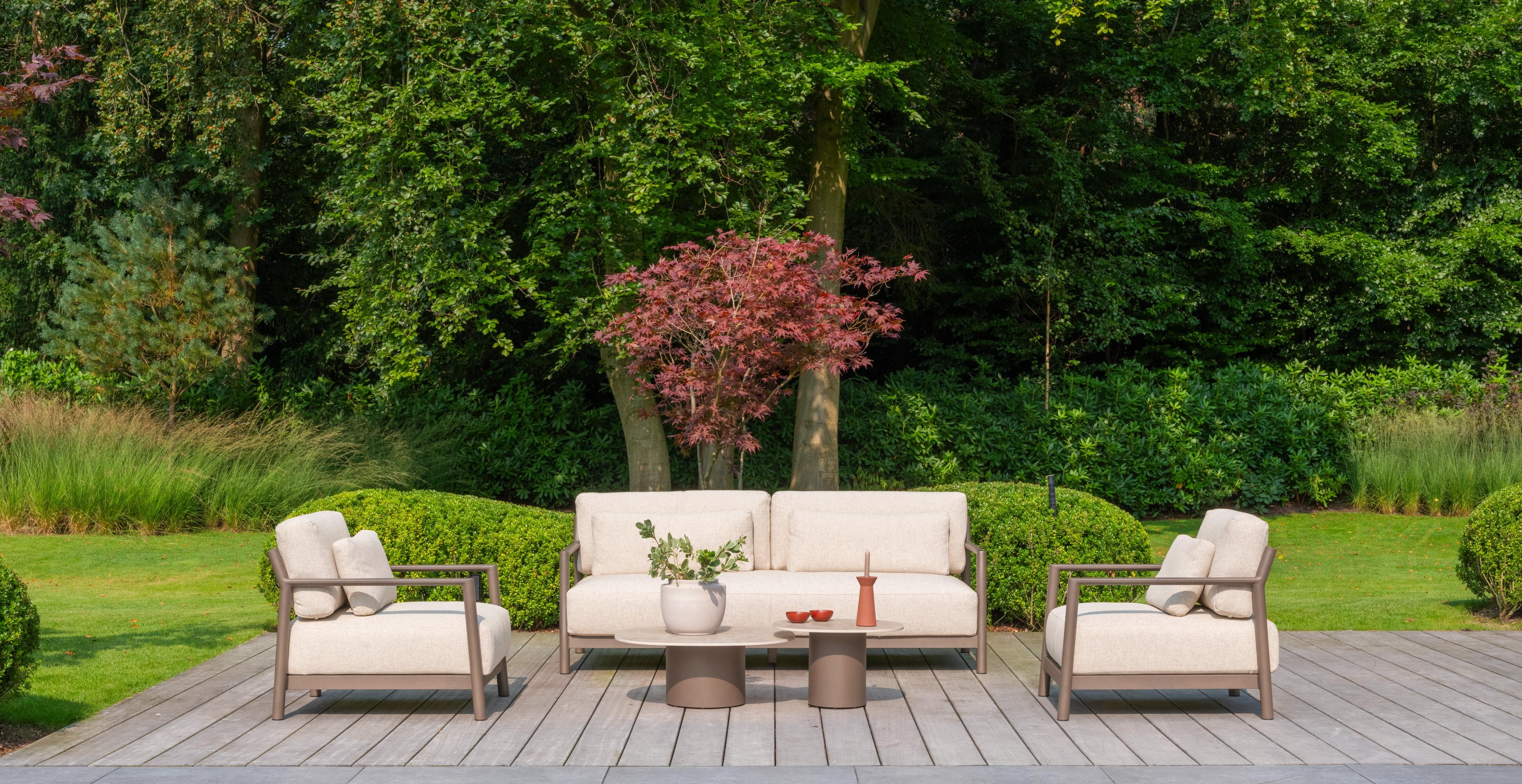 4 Seasons Outdoor Capresi lounge set with Sofie tables