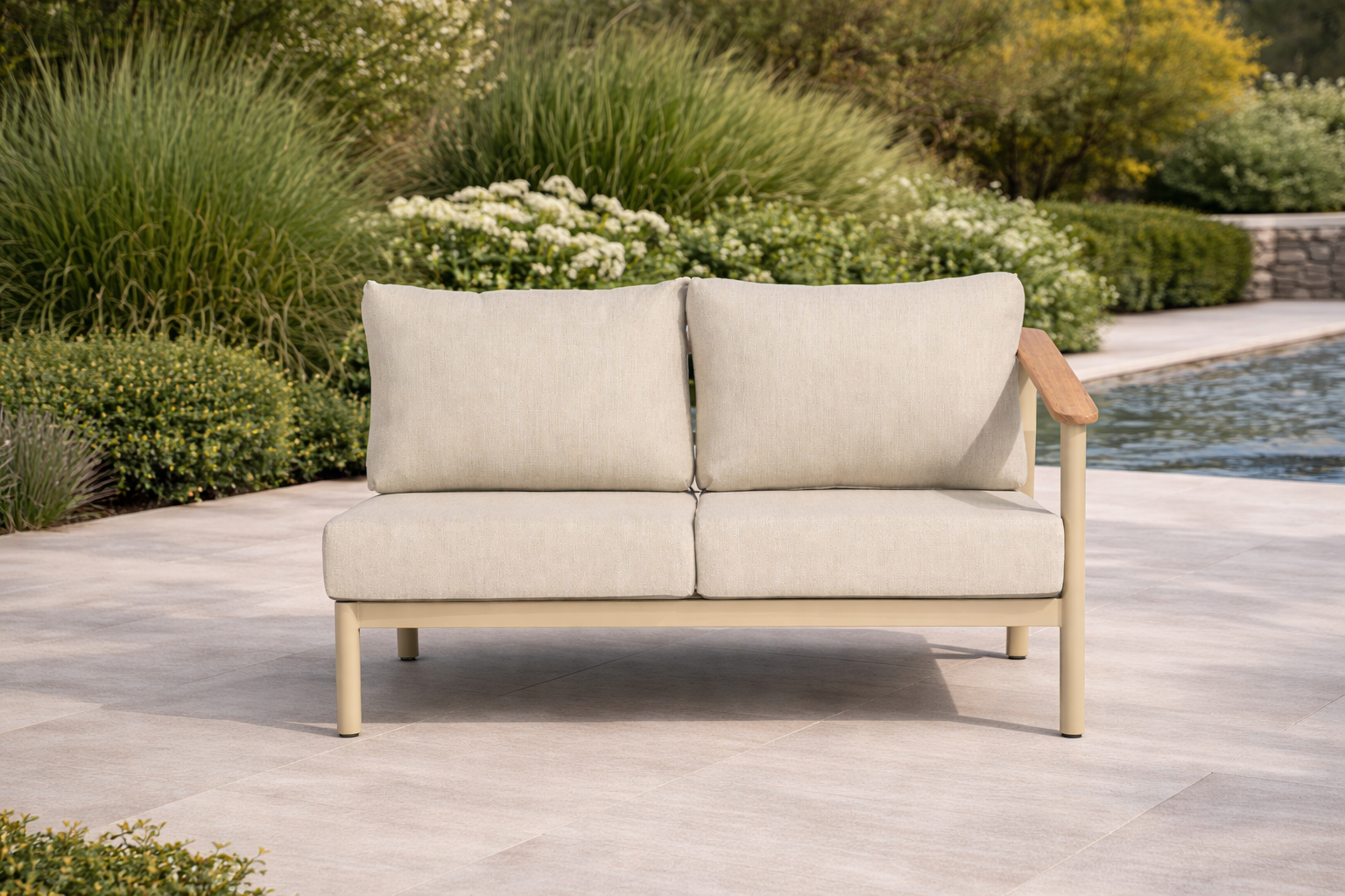 4 Seasons Outdoor Olivia 5 Seat Corner Group with Demi Coffee & Side Tables