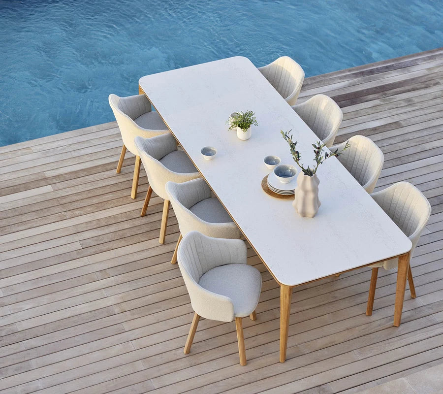 Cane-line Aspect dining tables