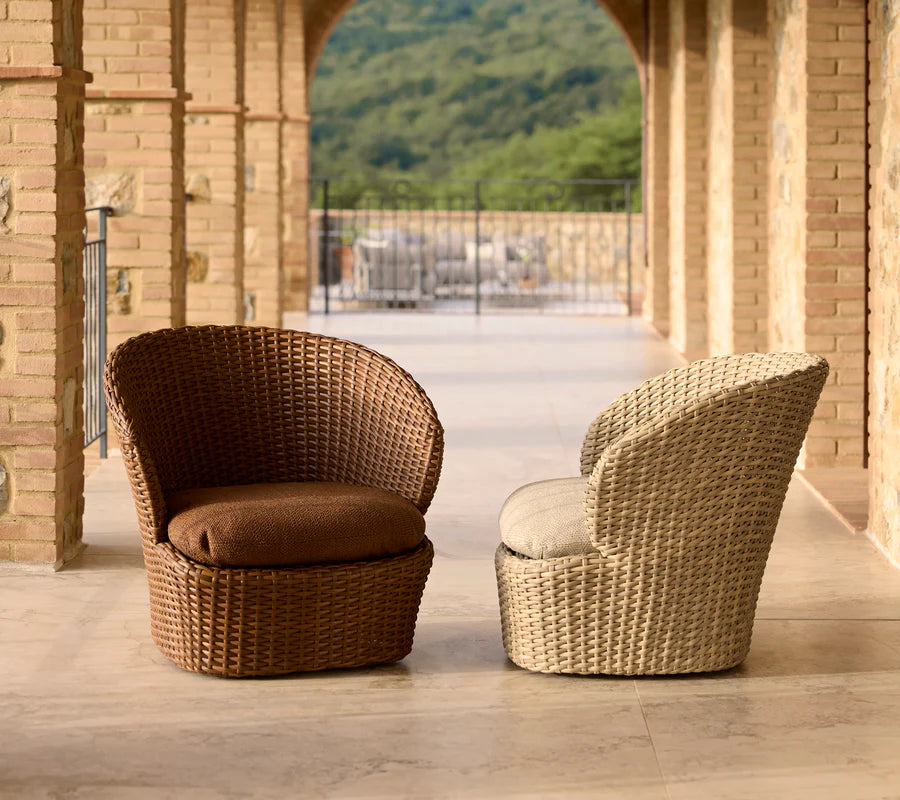 Cane-line Coast Lounge Chair W/Swivel