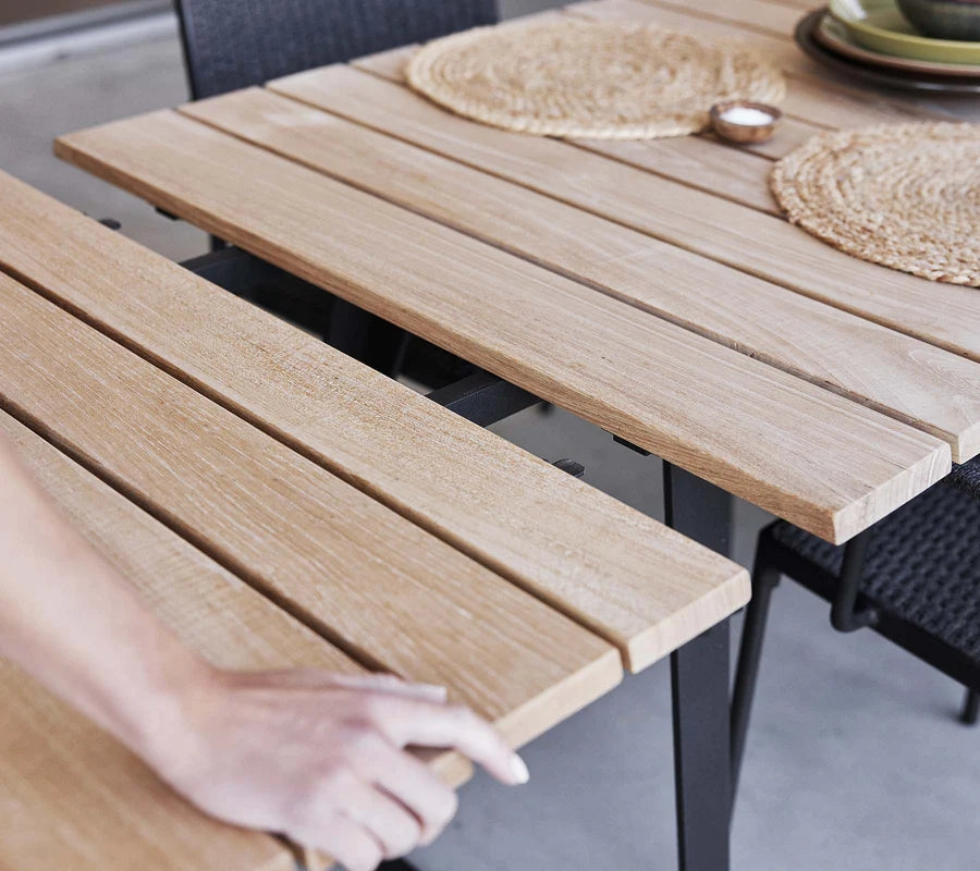 Cane-line Copenhagen dining table