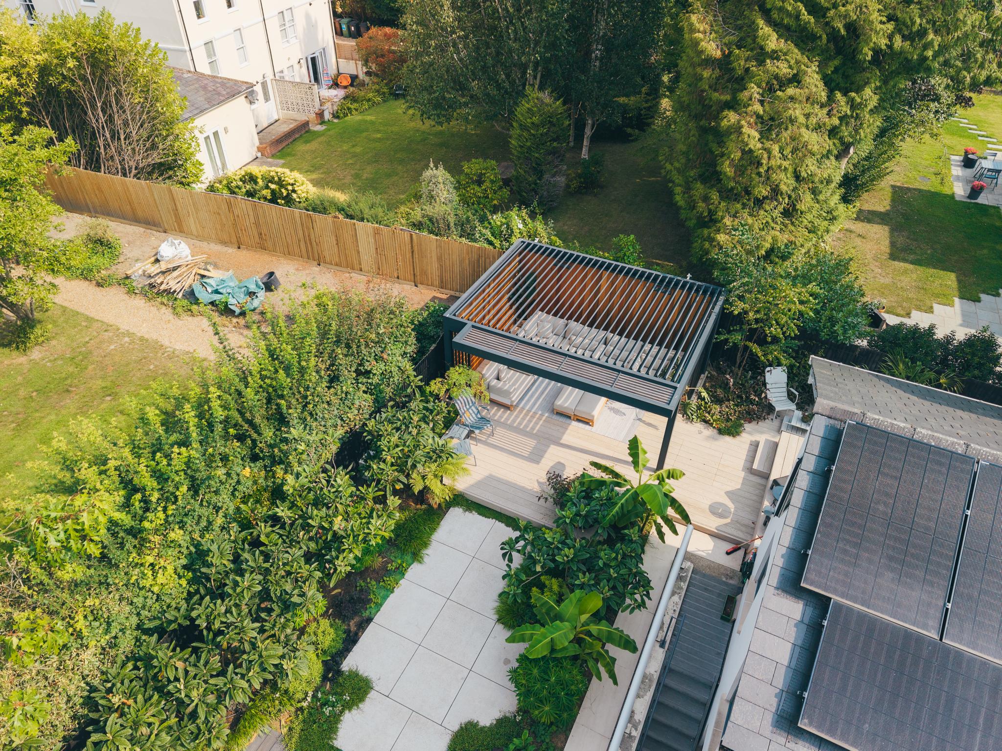 Free-standing Landscape Designer’s Umbris Pergola