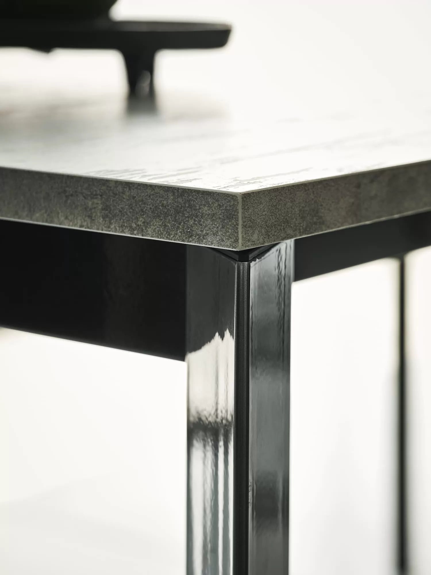 Dublino Table With Extensions And Lacquered Metal Frame 20 18