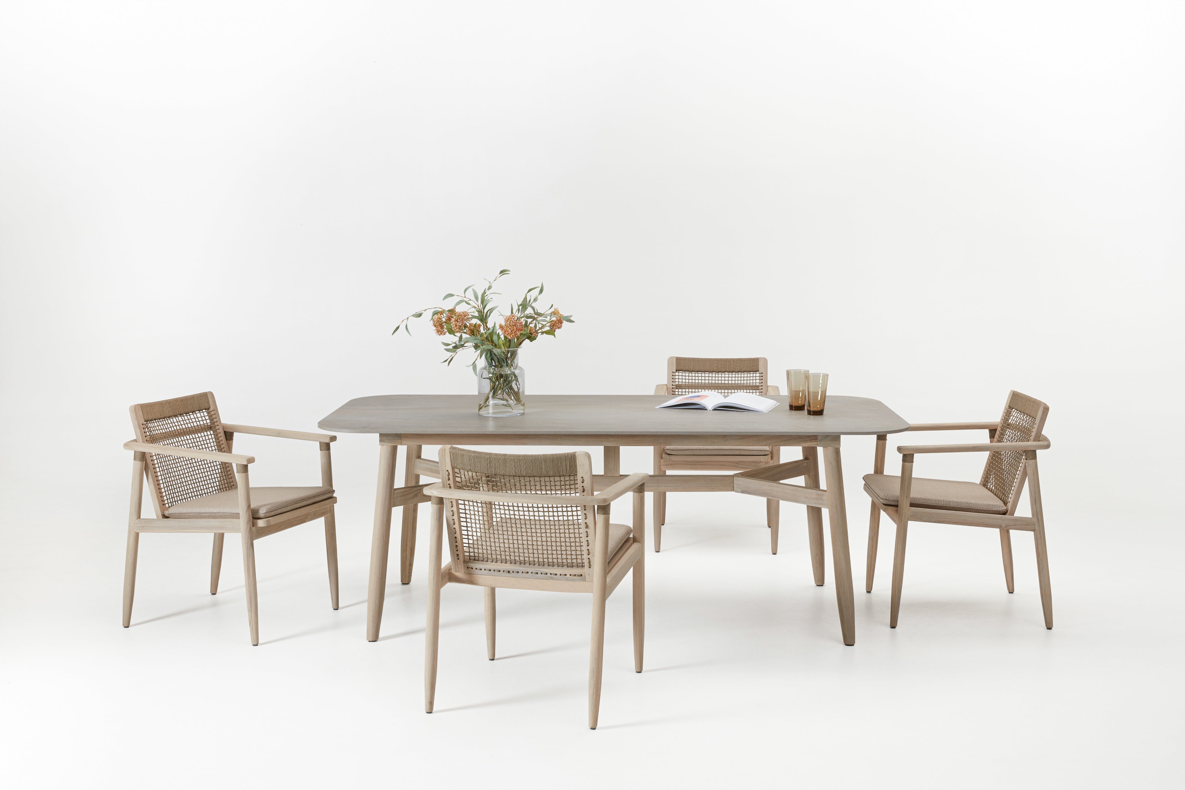 Vincent Sheppard David Dining Tables
