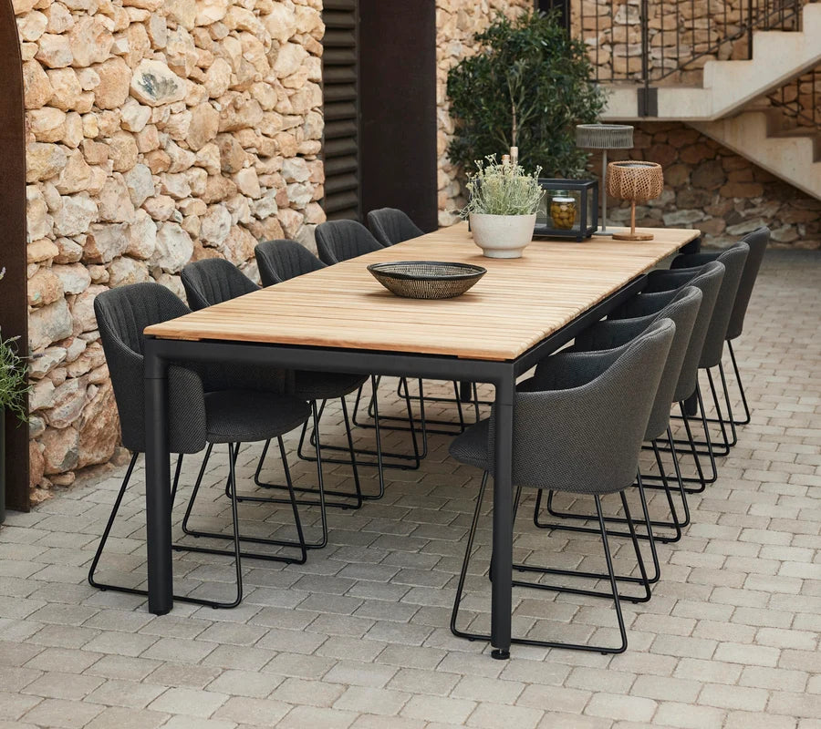 Cane-line Drop Dining Table with 120 cm extension