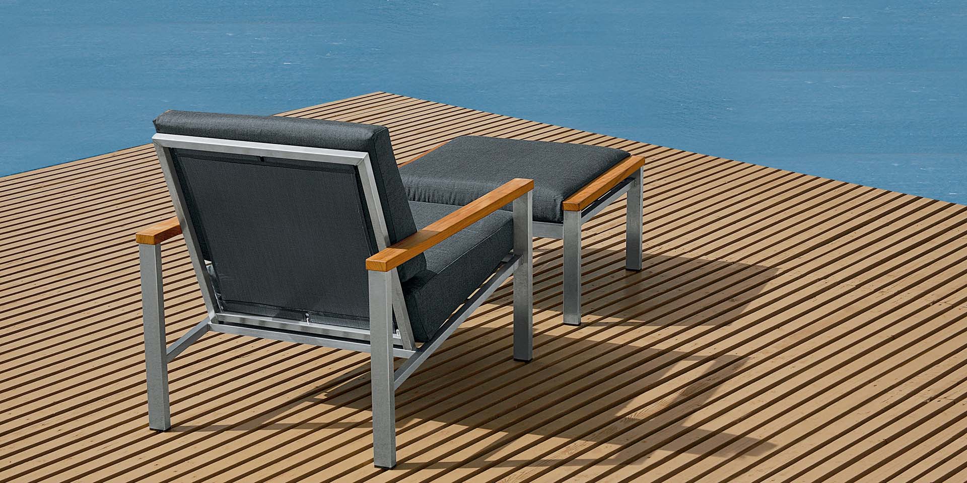 Equinox Occasional Deep Seating Armchair - Powder coated