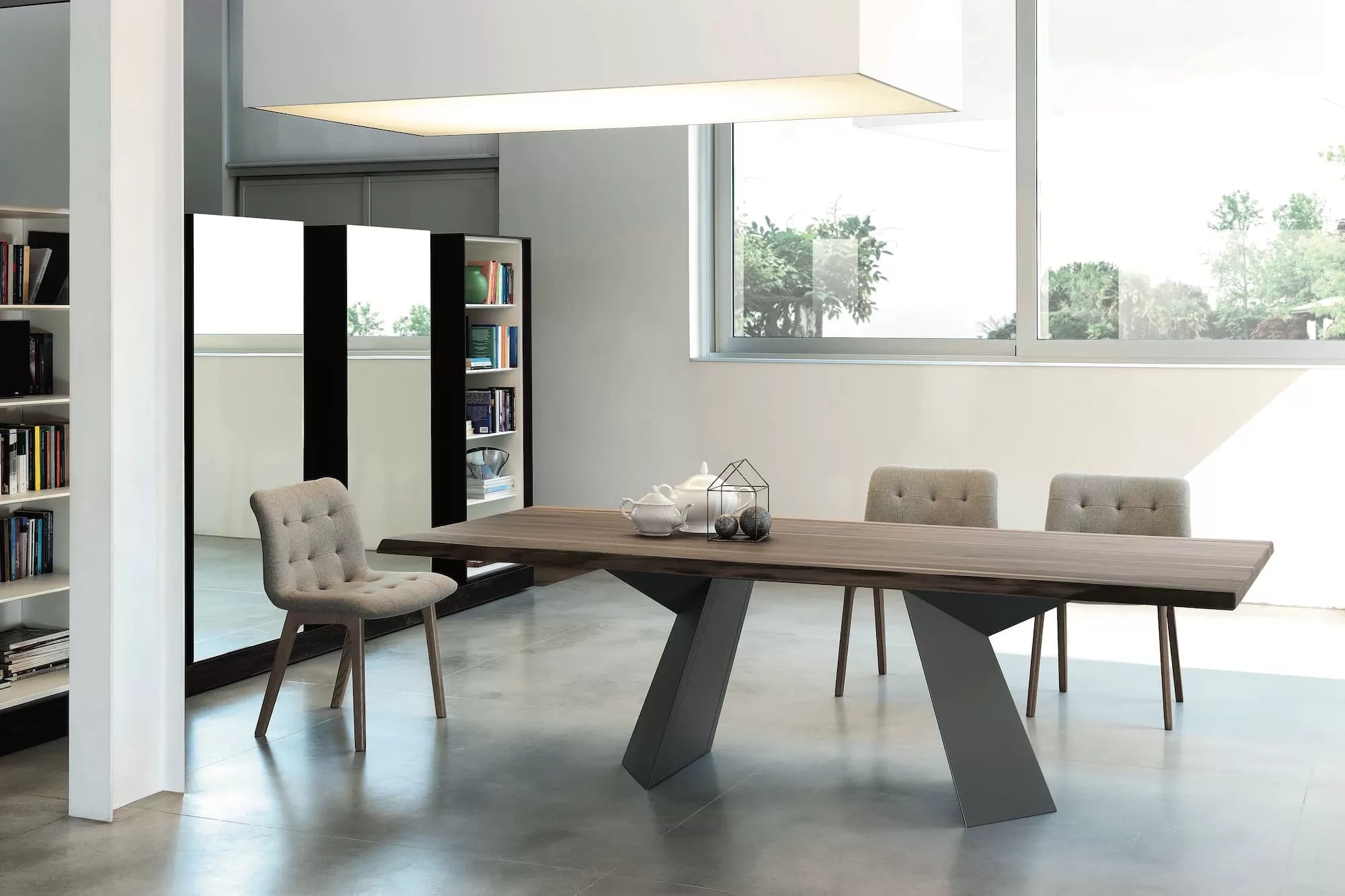 Fiandre Table With Extensions And Lacquered Metal Frame 20 47