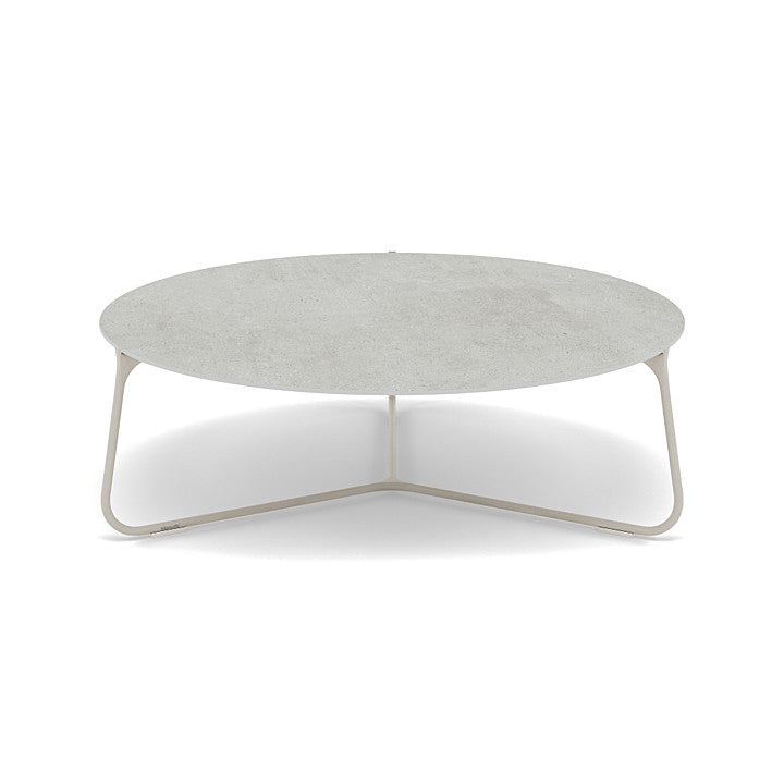 Manutti Mood Coffee Table With 100 cm width and 33 cm Height