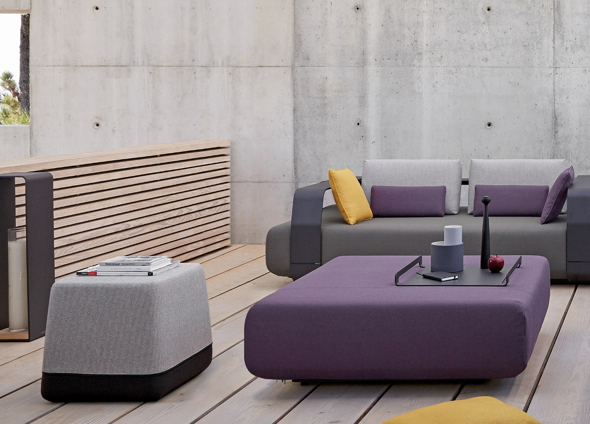 Manutti Kumo Medium Footstool