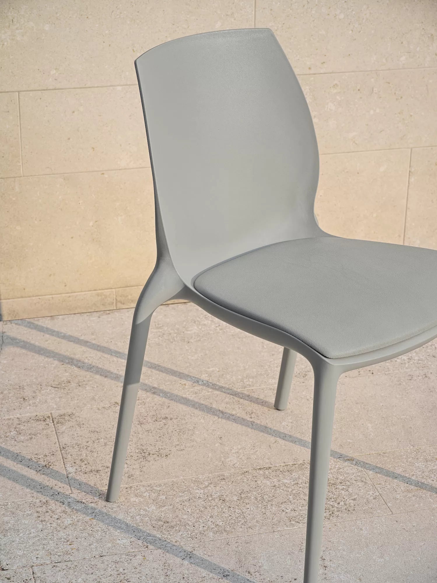 Hidra Stackable And Outdoor Chair In Polypropylene
