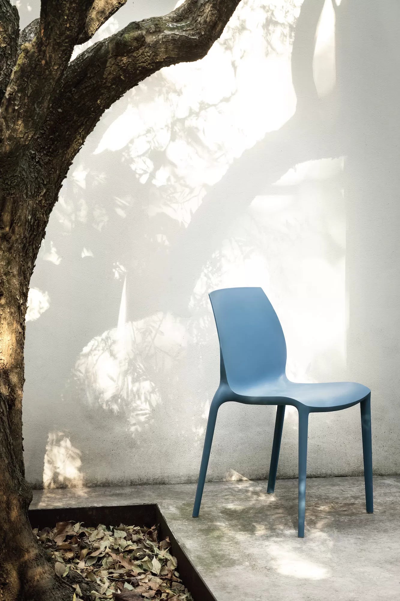 Hidra Stackable And Outdoor Chair In Polypropylene