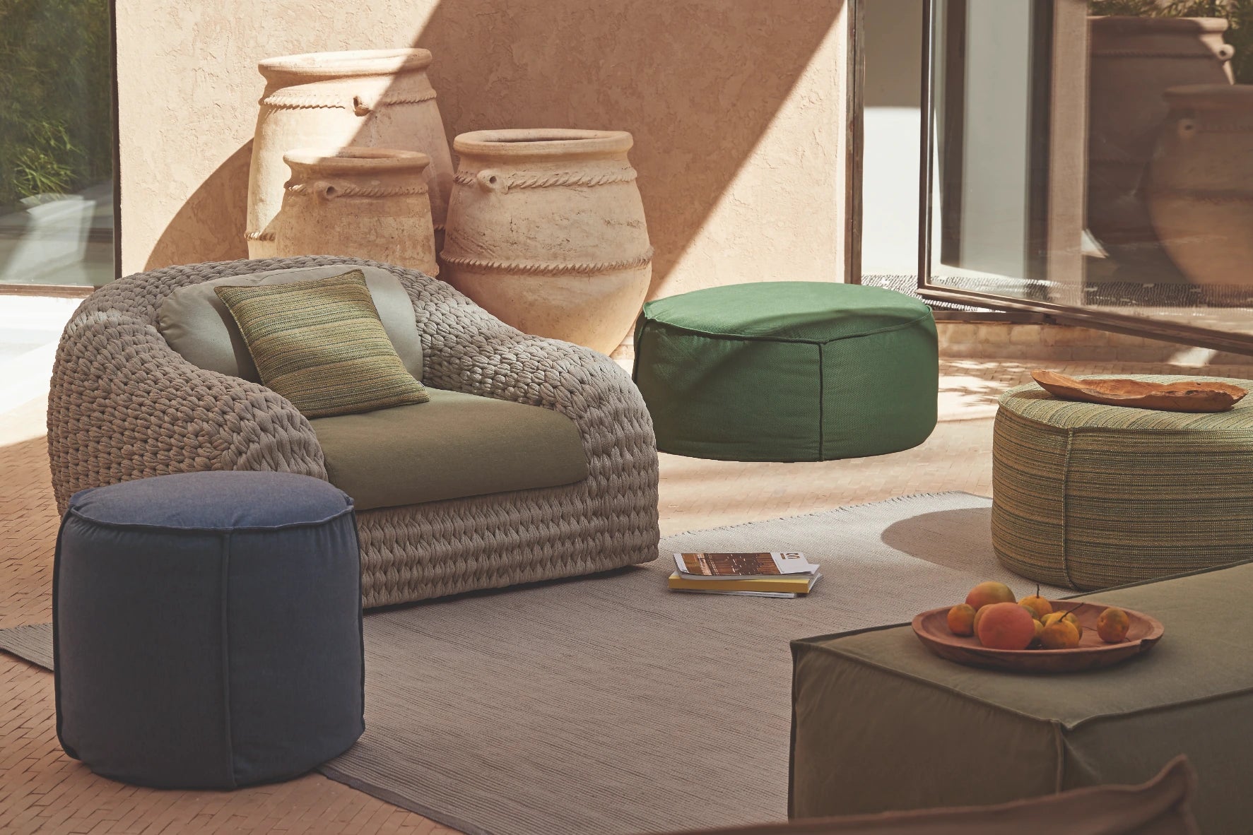Manutti Linear Rectangular Outdoor Rug