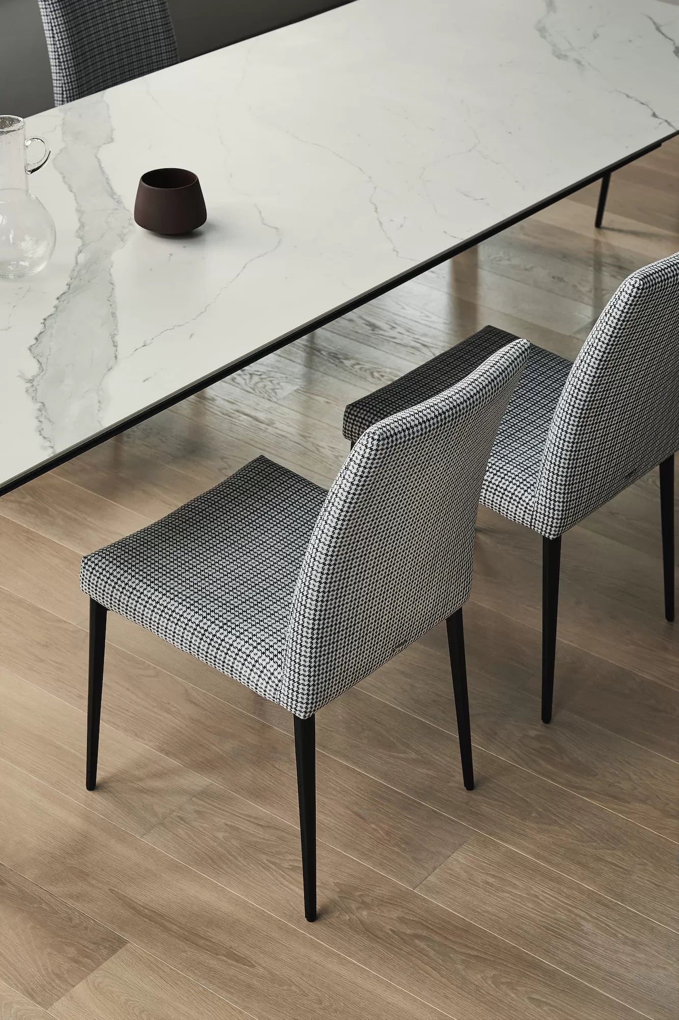 Mila Chair With Lacquered Metal Frame Low back