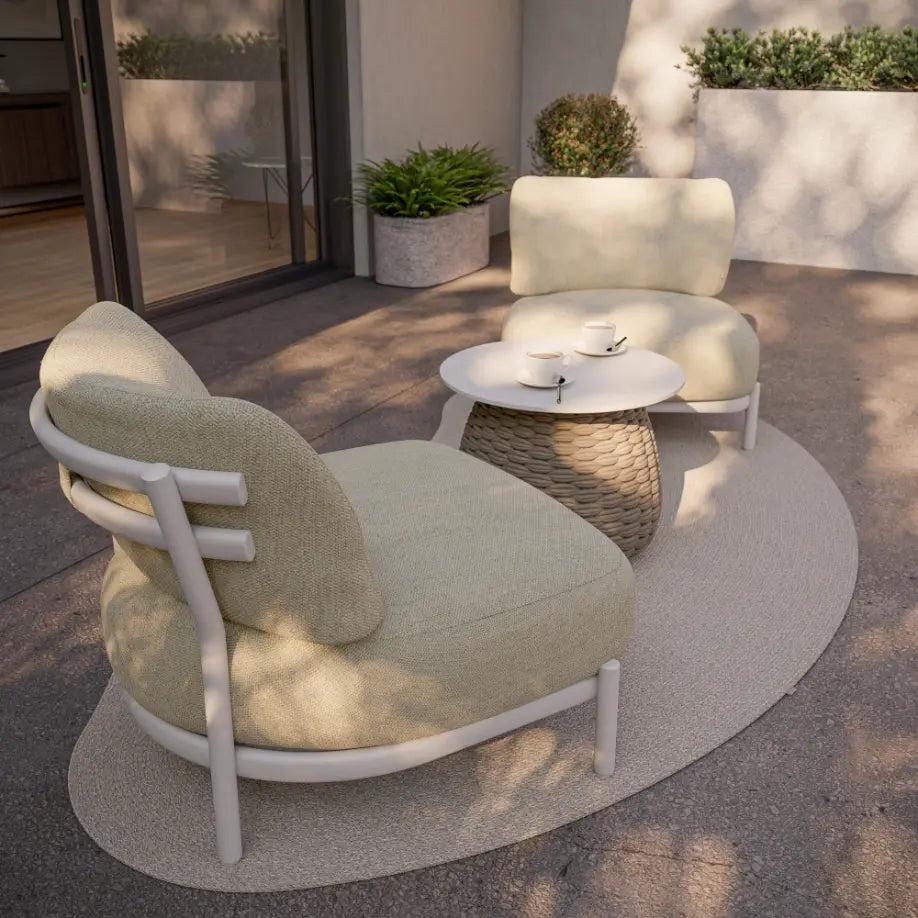 Manutti Alune Lounge Chair